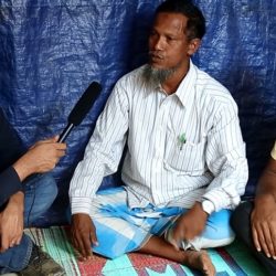 Rais interviewing Rohingya refugees